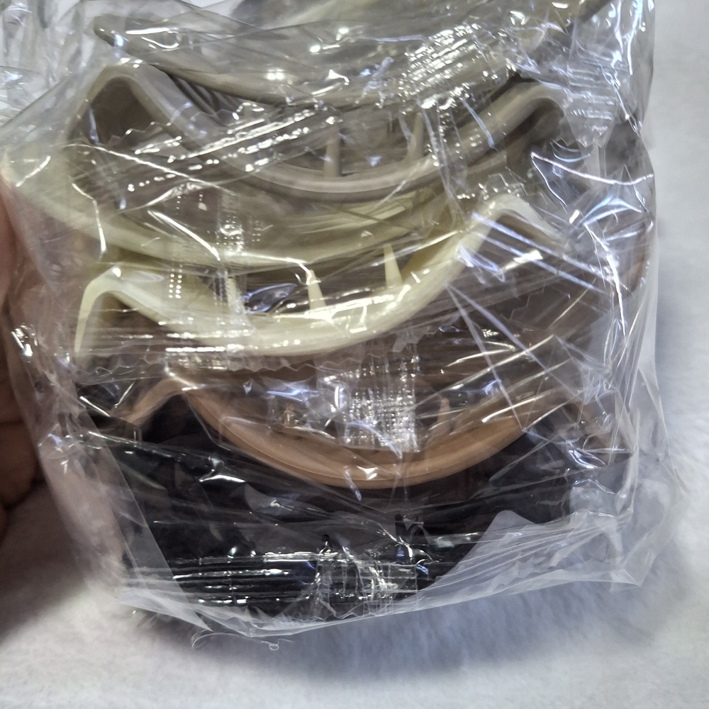 Set of Neutral Hair Claw Clips